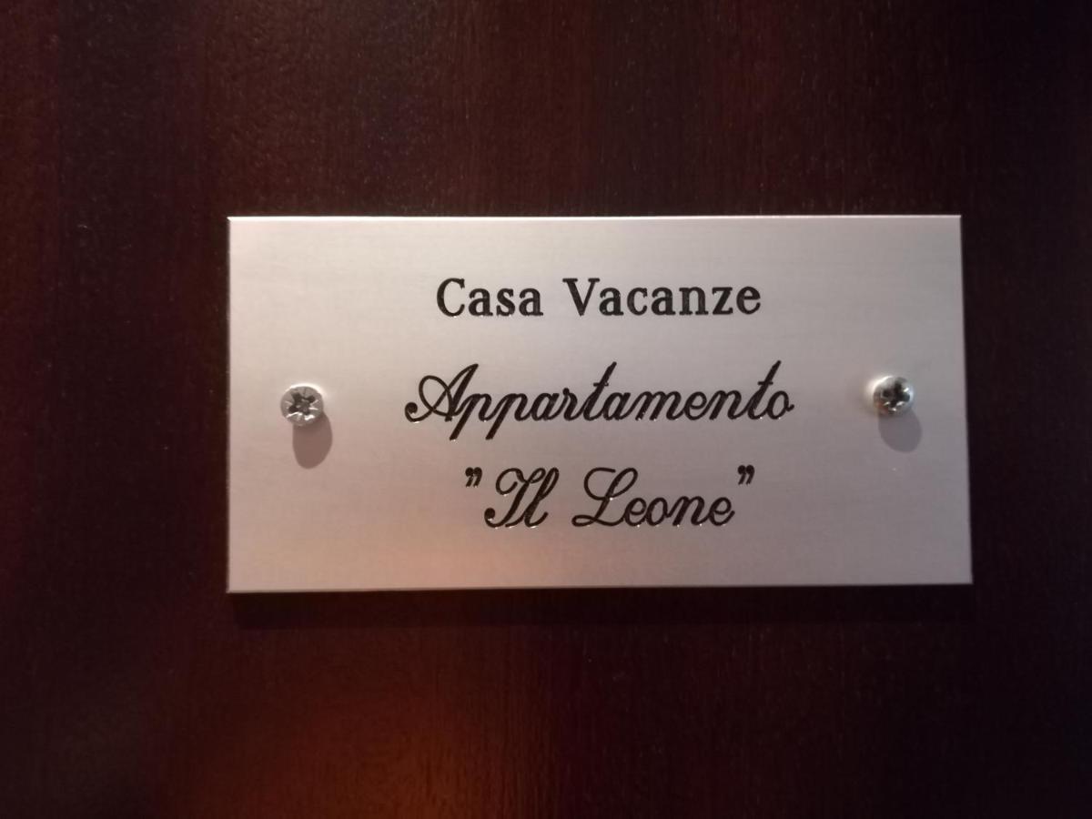 אמפולי Appartamento Il Leone מראה חיצוני תמונה